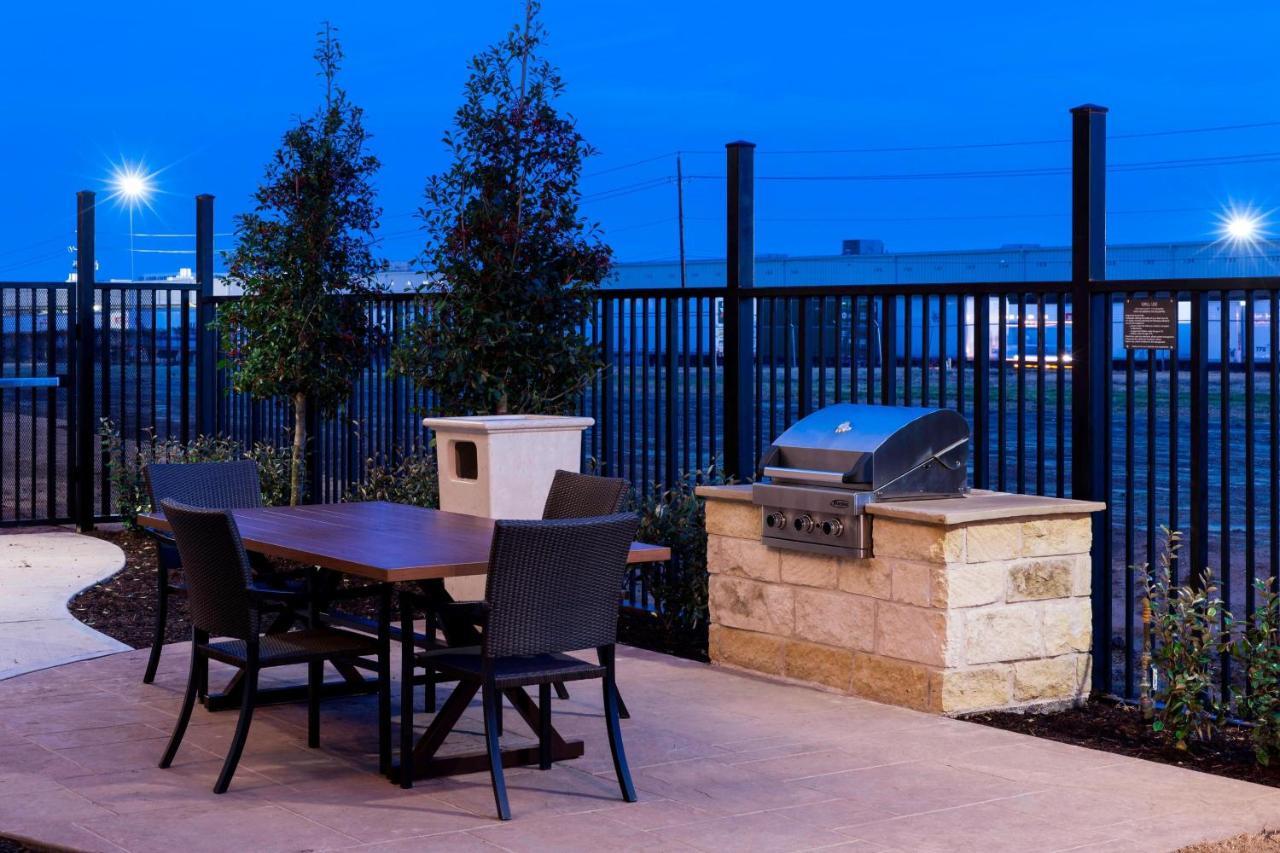Residence Inn By Marriott Dallas Plano/Richardson Exterior photo
